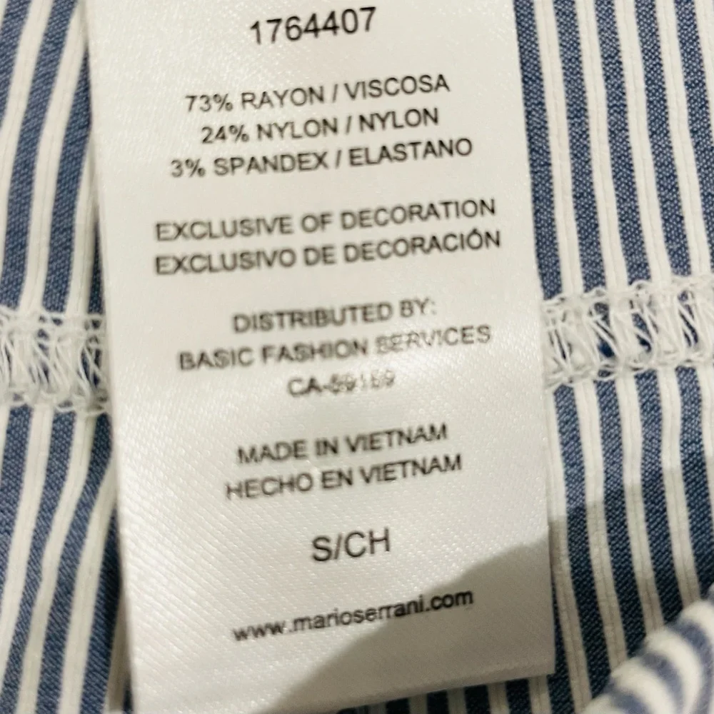 Mario Serrani Women's Tummy Control Comfort Stretch Capri Pants Size SMALL